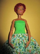 B-1945) MADE TO MOVE AA BARBIE