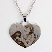 Collana con ciondolo