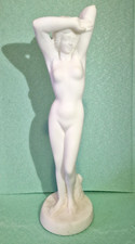  WHITE MARBLE SCULPTURE