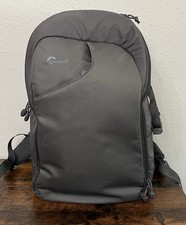 Zaino Lowepro Camera Transit 350 AW usato in ottime condizioni con copertura antipioggia grigio ardesia