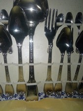 SERVIZIO DI POSATE NUOVO 51