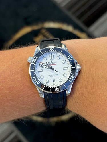 Omega seamaster diver 300m - seamaster,