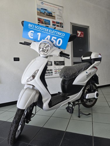 Scooter velocipiede pedalata - scooter,