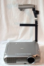 *Toshiba TLP 681* proiettore