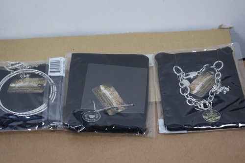 Collana bracciali neca - collana, e