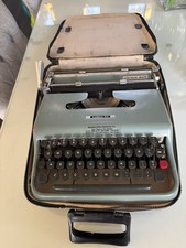 Vintage Olivetti Underwood
