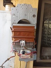 SCALDABAGNO A GAS ARISTON FAST