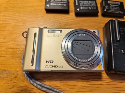 Panasonic lumix tz10 silver - panasonic,