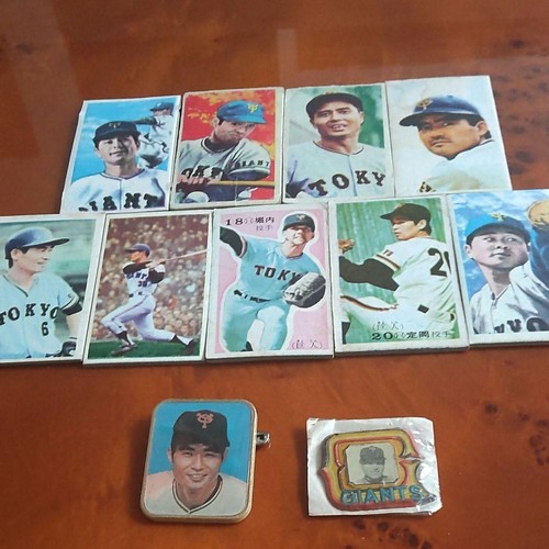 Set distintivi yomiuri giants - distintivi,