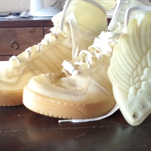 Adidas jeremy scott wings - jeremy, js