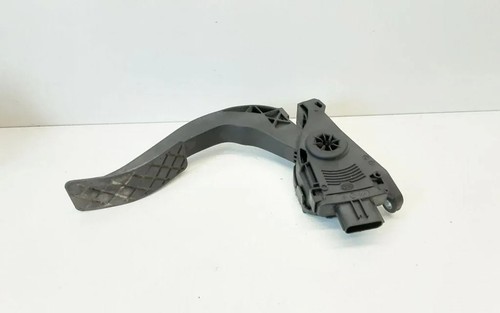 Audi 8k2 b8 acceleratore - audi, 8k2,