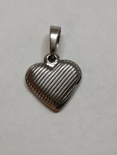 Ciondolo forma cuore con - ciondolo,