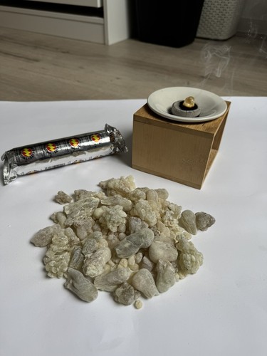 Incenso oman royal green - incenso, oman,
