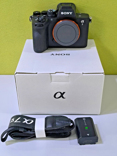 Fotocamera digitale mirrorless