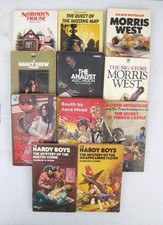 Vintage Paperbacks Bundle