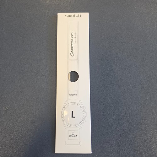 Omega swatch mission - x, moon