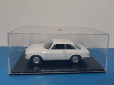 Auto VINTAGE Alfa Romeo Giulia