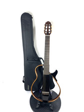 Chitarra elettrica silenziosa