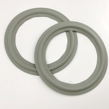 Circonferenza in gomma grigia