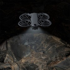 Luce treppiede illuminata con