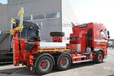 Foto camion DAF trattore rosso