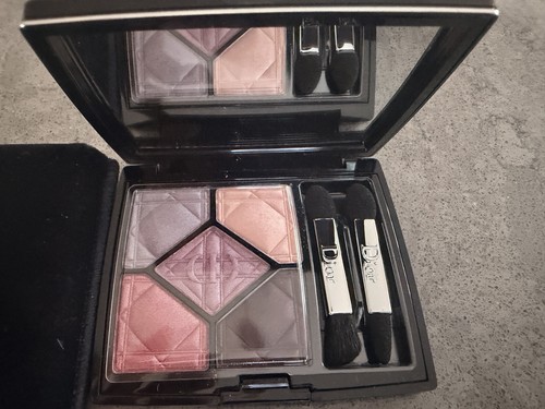 Nuovissima palette ombretti