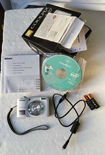 Nikon Coolpix L27 macchina