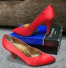 Decolte Yves Saint Laurent