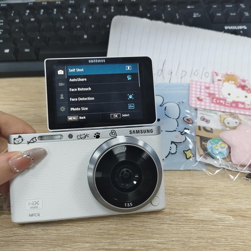 Samsung mini 5 megapixel - samsung,