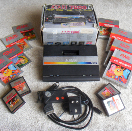 Boites abimées atari 7800 - boites,