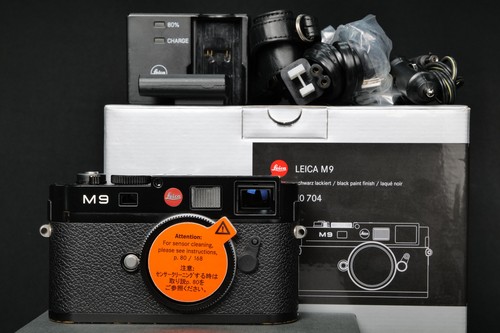 Leica black paint - black,