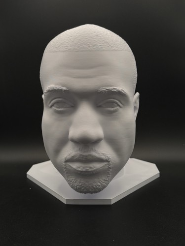 Busto kanye west yeezy - kanye,