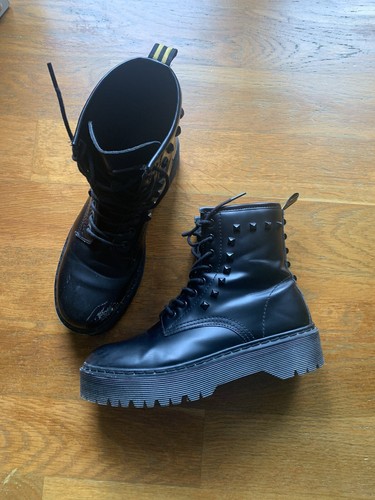 SCARPE-donna-STIVALI-Stivalett