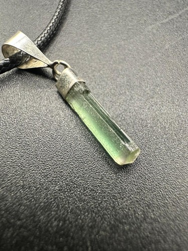 Ciondolo tormalina verde