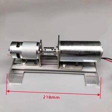 Generatore brushless a magneti