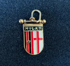 AC MILAN MEDAGLIETTA IN ARGENTO CALCIO PIN SPILLA BADGE FUTBOL FOOTBALL INSIGNE