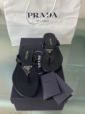 Sandali Infradito Prada