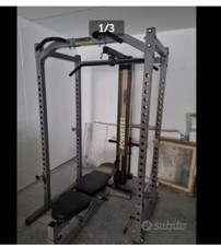 Palestra completa powertec, usata pochissimo, in ottime condizioni.