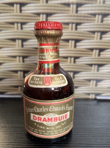 Vintage drambuie liqueur - vintage, mini