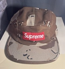 Cappello skater Supreme