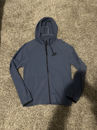 Nike tech fleece
