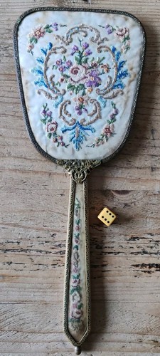 Specchio antico tardo