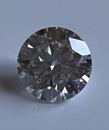 Moissanite brillante 9 - ct, (9
