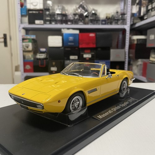 Modellino auto 18 - auto, 1:18