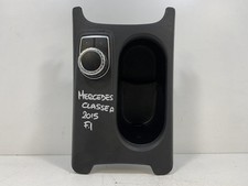 PORTA TAZZA / PORTABEVANDE CENTRALE PER MERCEDES Classe A Serie (W176) A1766800