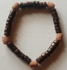 BRACCIALE ELASTIZZATO PORTAFORTUNA CON PERLINE