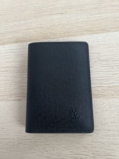 Passport Louis Vuitton