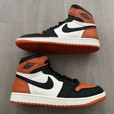 Nike Air Jordan 1 Retro OG
