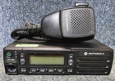 Motorola XPR2500 UHF radio