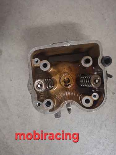Testa testata motore valvole - testata,